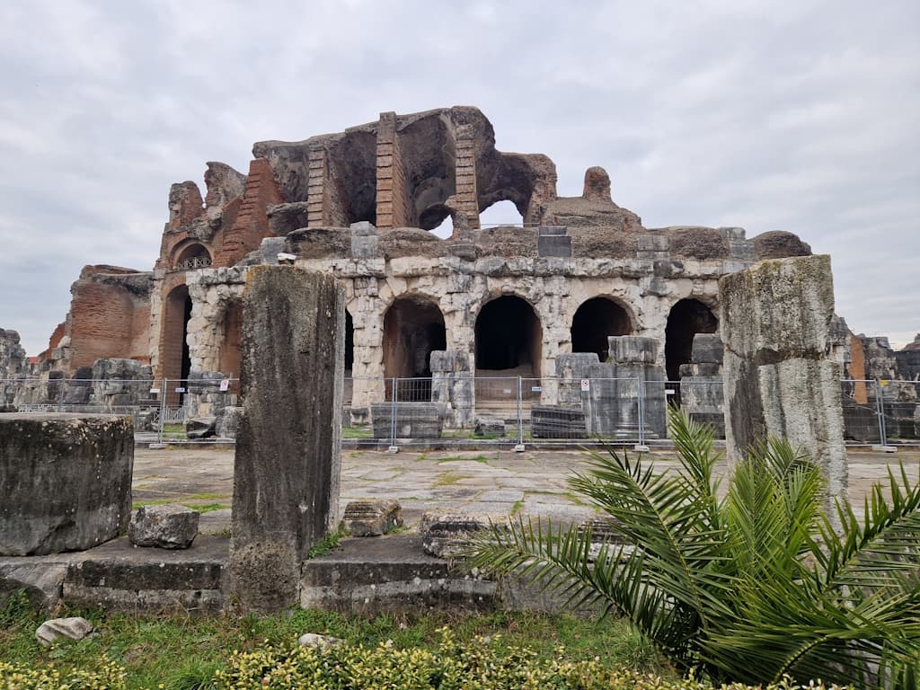 capua-amphitheater (13)