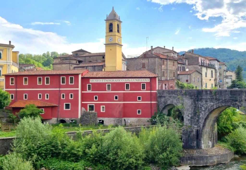 hidden-tuscany-lunigiana-villafranca-1